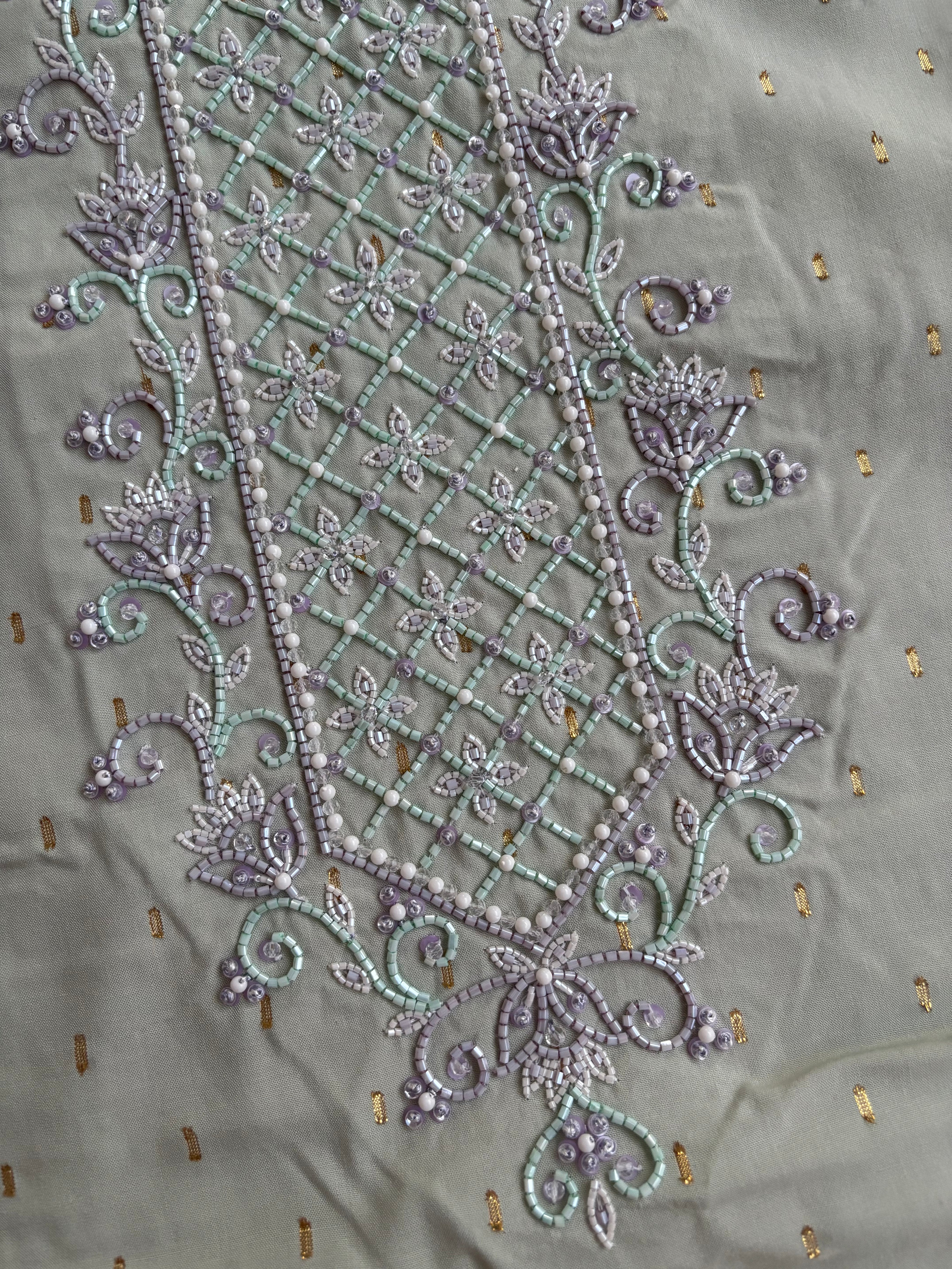 Mukhawara - Pastel Purples