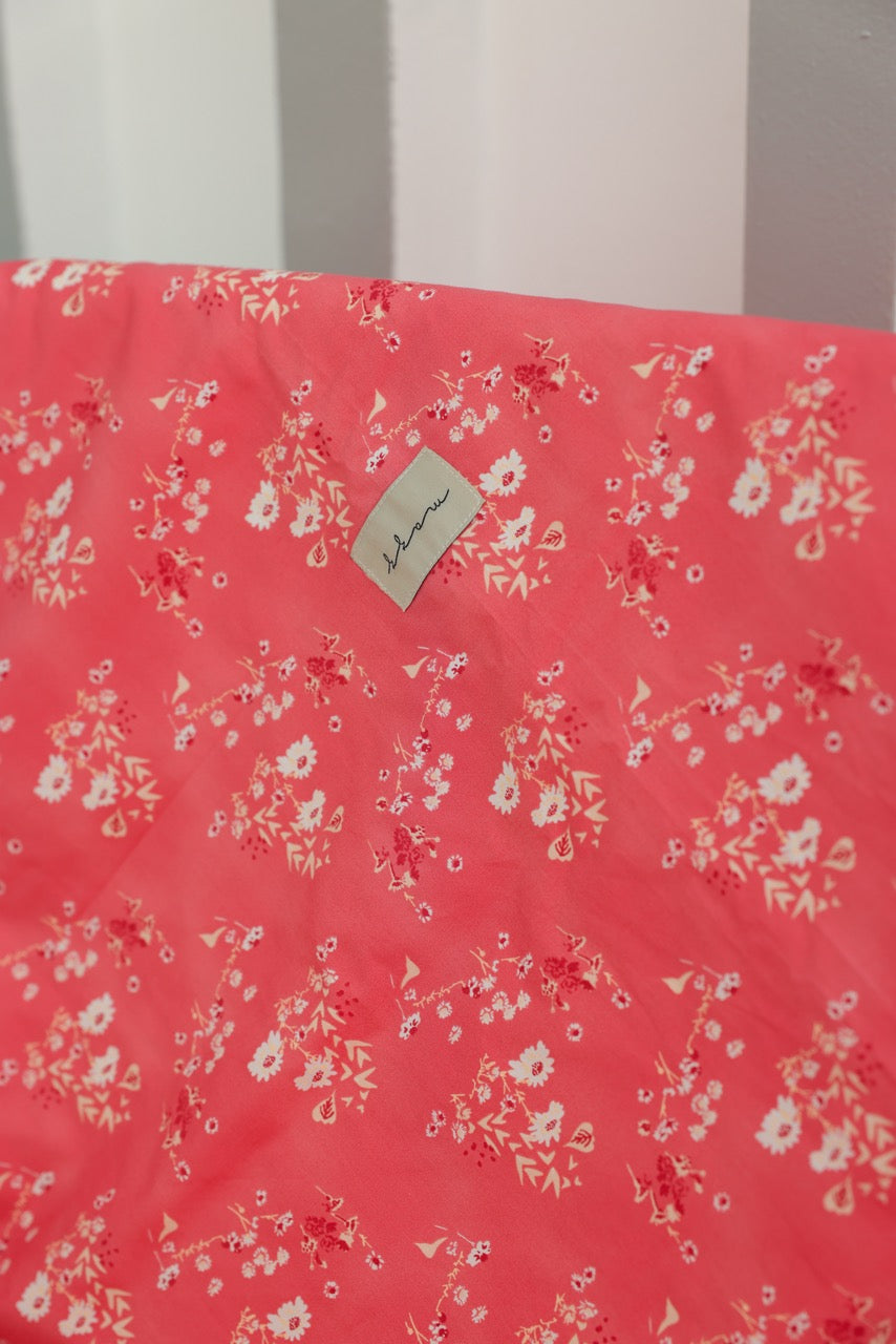 Lap Size Blanket - Fuchsia Bouquets