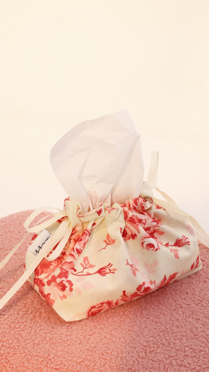 Tissue Cover - Posy Flowers