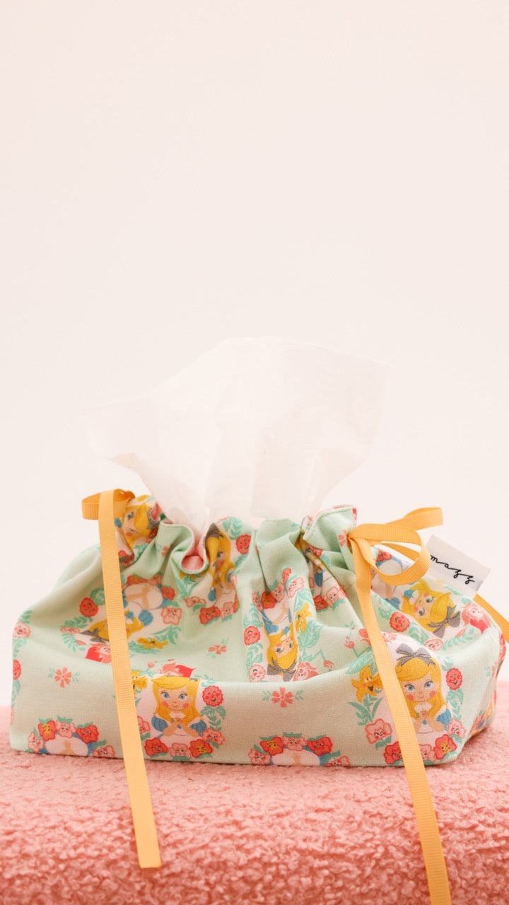 Tissue Cover - Blue Alice In The Wonderland