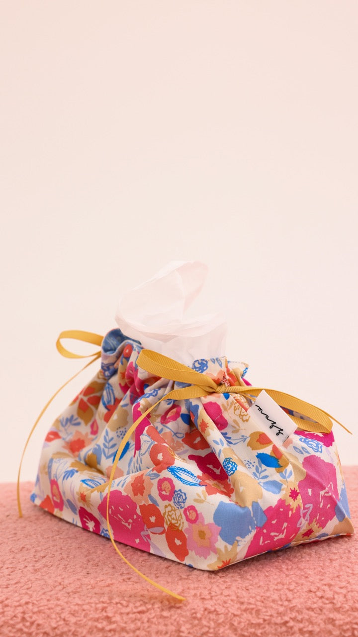 Tissue Cover - Pink Floral