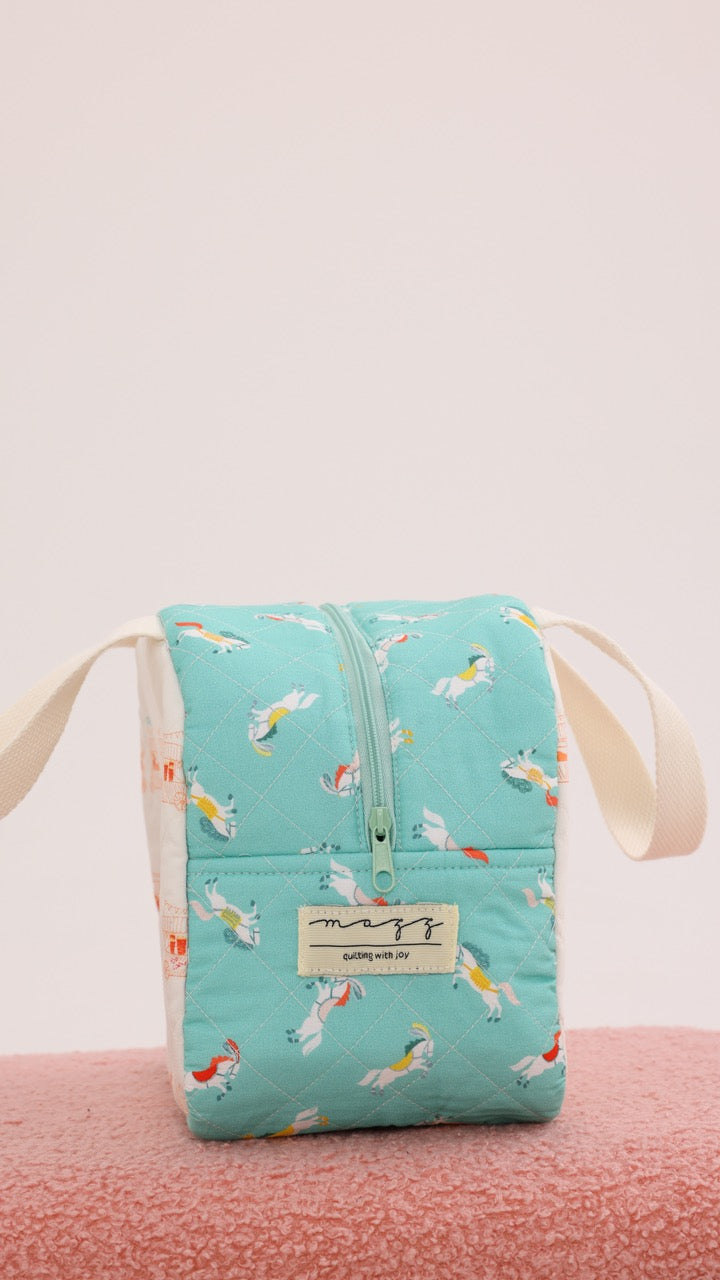 Lunch Bag & Bottle Holder - Circus