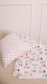 Blanket with Pillowcase - Girl's Dressing