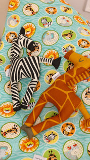 Blanket with Toy - Giraffe & Zebra