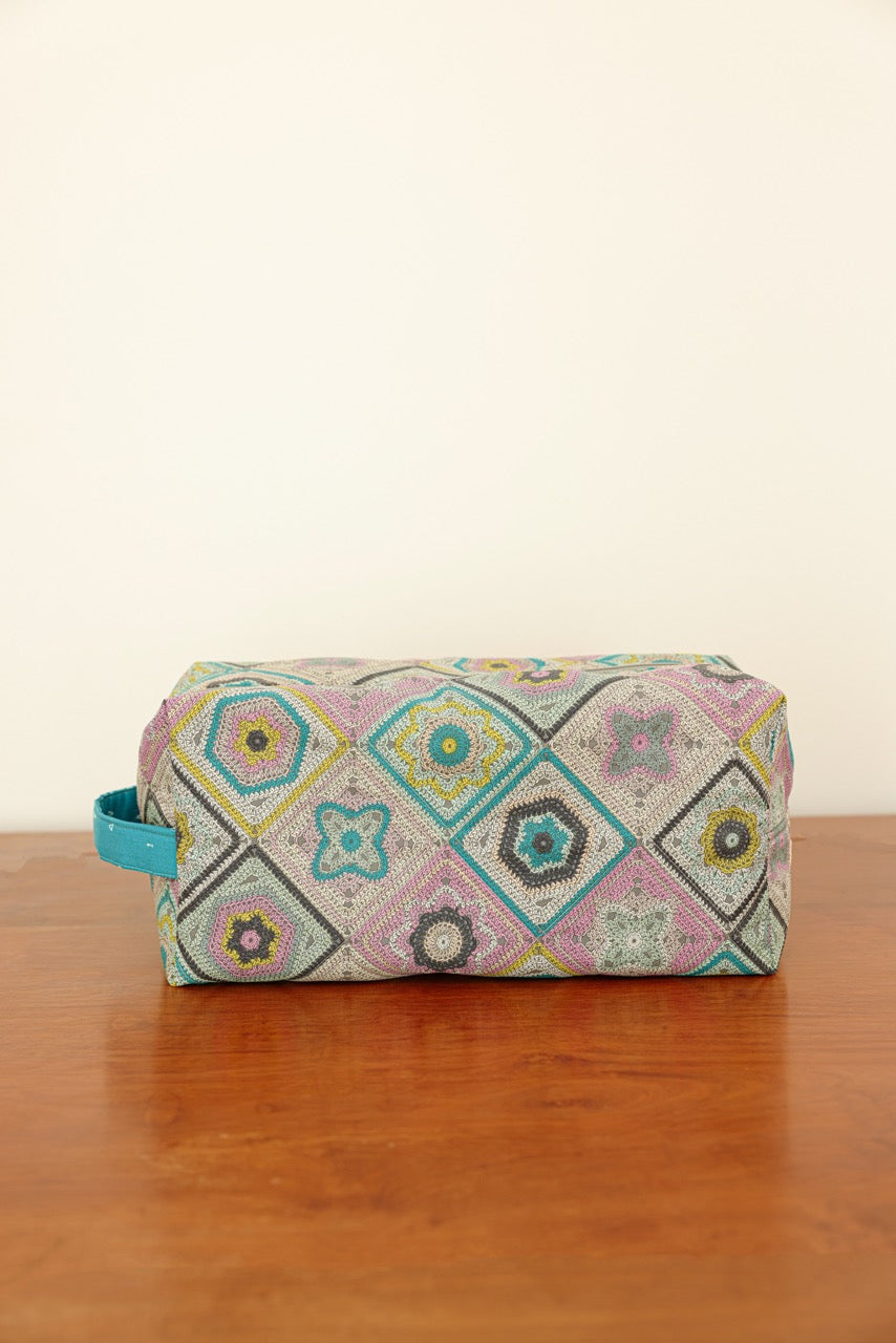 Airwrap Pouch - Boho Blocks