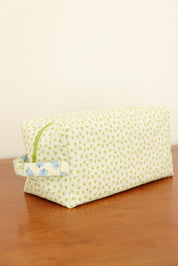 Quilted Airwrap Pouch - Green Petals