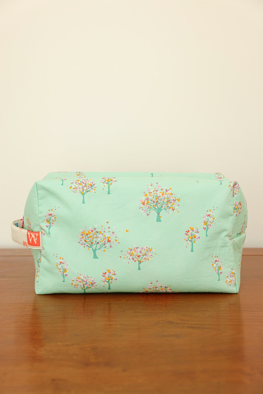 Airwrap Pouch - Tree Hearts