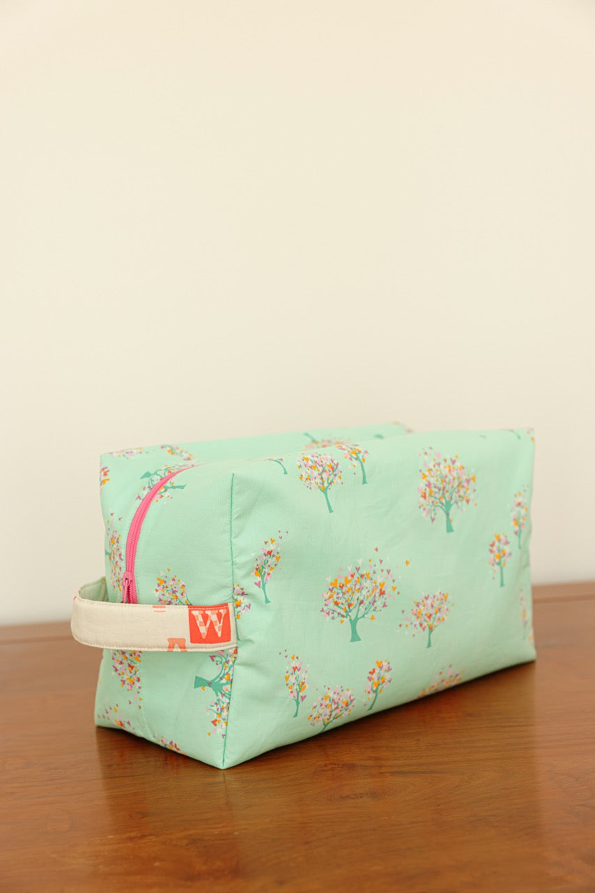 Airwrap Pouch - Tree Hearts