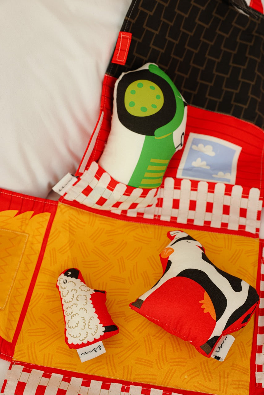 Lap Size Quilt With Toys - Farm House