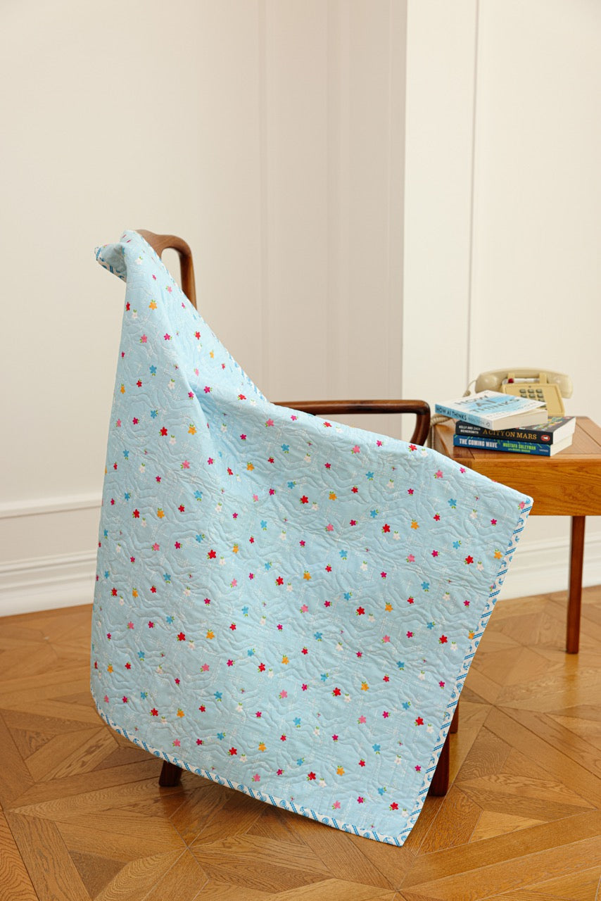 Crib Size - Colorful Vases Quilt