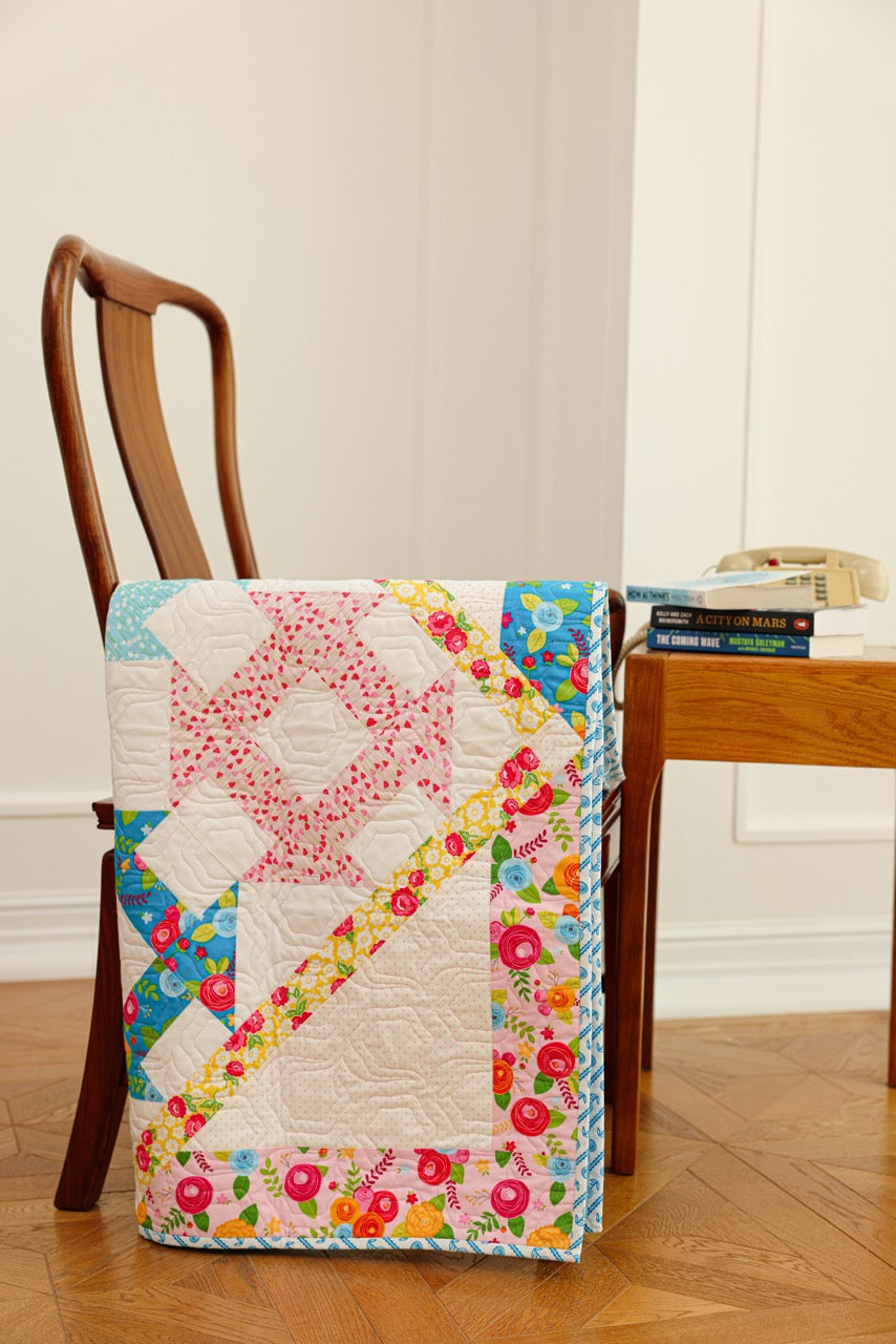 Crib Size - Colorful Vases Quilt
