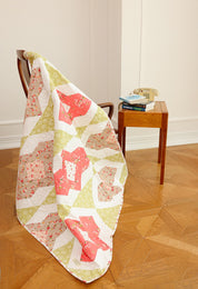 Crib Size - Flower in Whites Quilt