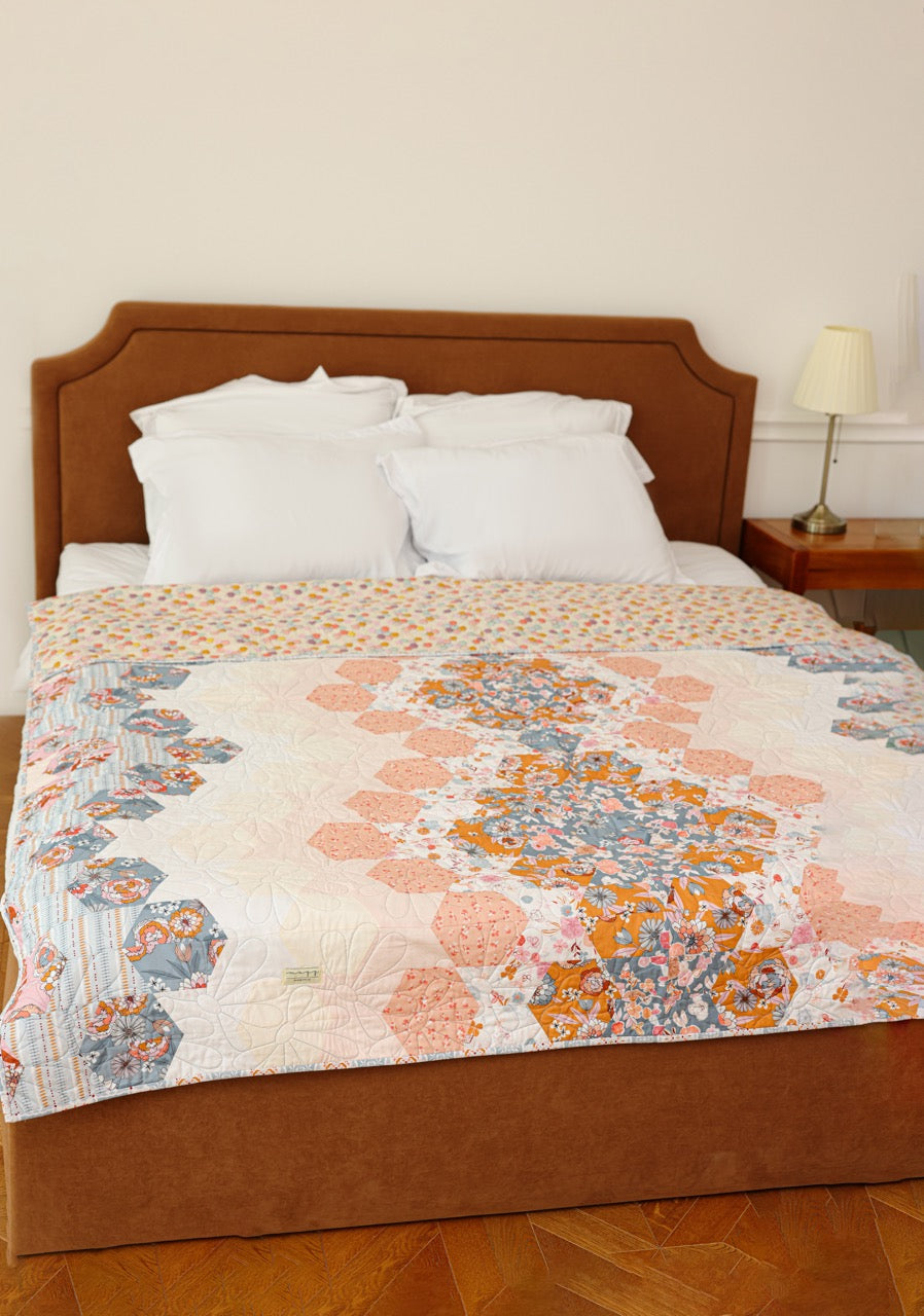 Queen Size - Morning Bloom Quilt