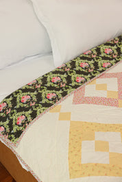 Queen Size - Diamonds & Triangles Quilt