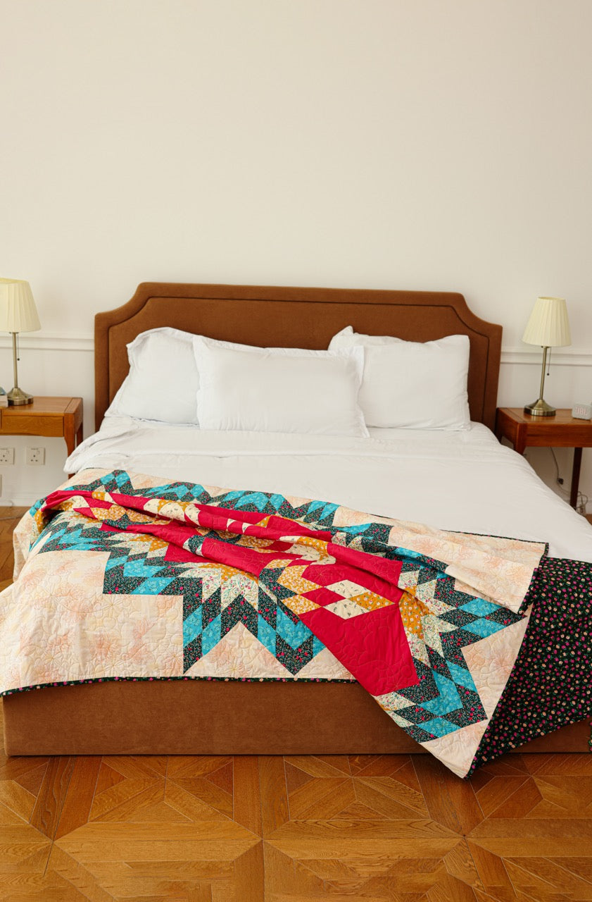 Queen Size - Sunburst Symphony Quilt