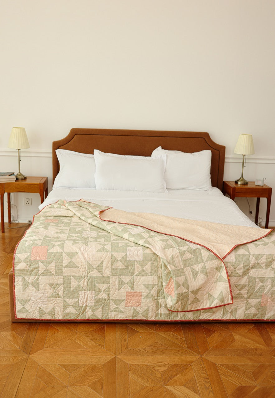 Twin Size - Star Grid Quilt
