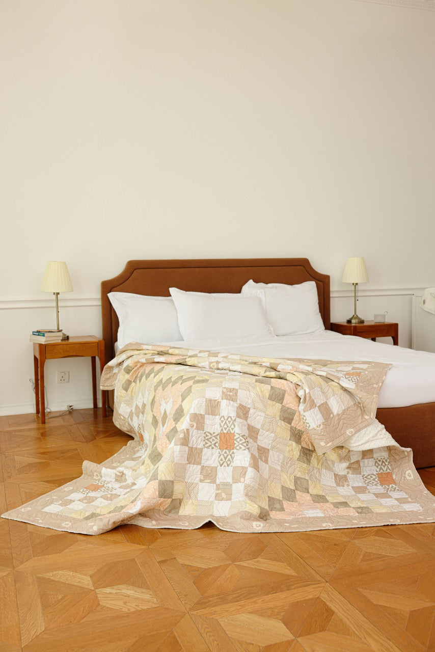 Queen Size Quilted Blanket - Sandy Desert