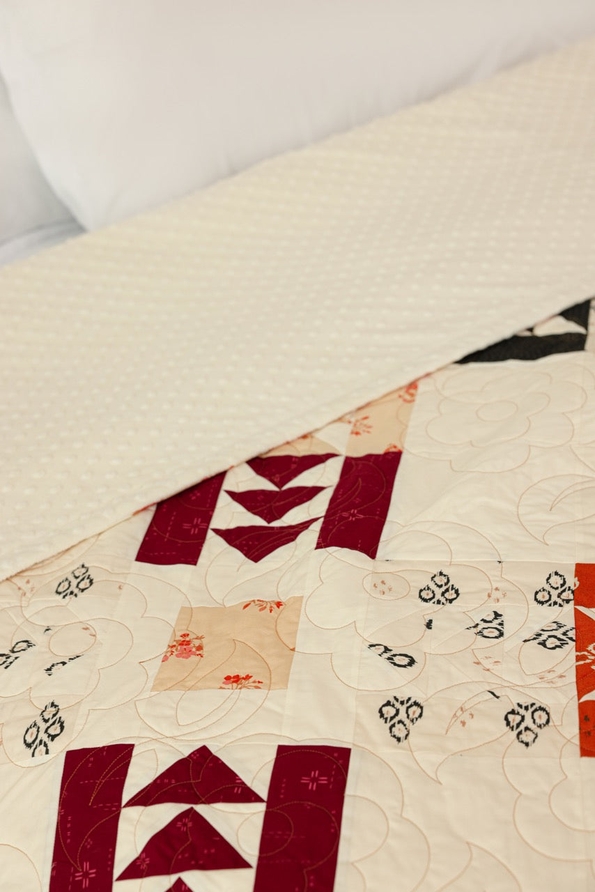 Queen Size Quilted Blanket - Ruby Roads