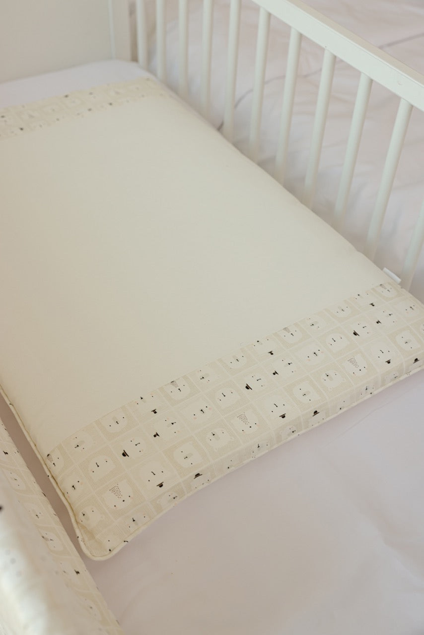 Mr. Bear In Beige Baby Set - Blanket & Doshak