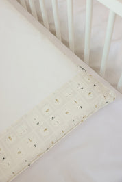 Mr. Bear In White Baby Set - Blanket & Doshak