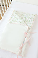 White Small Petals - Madas