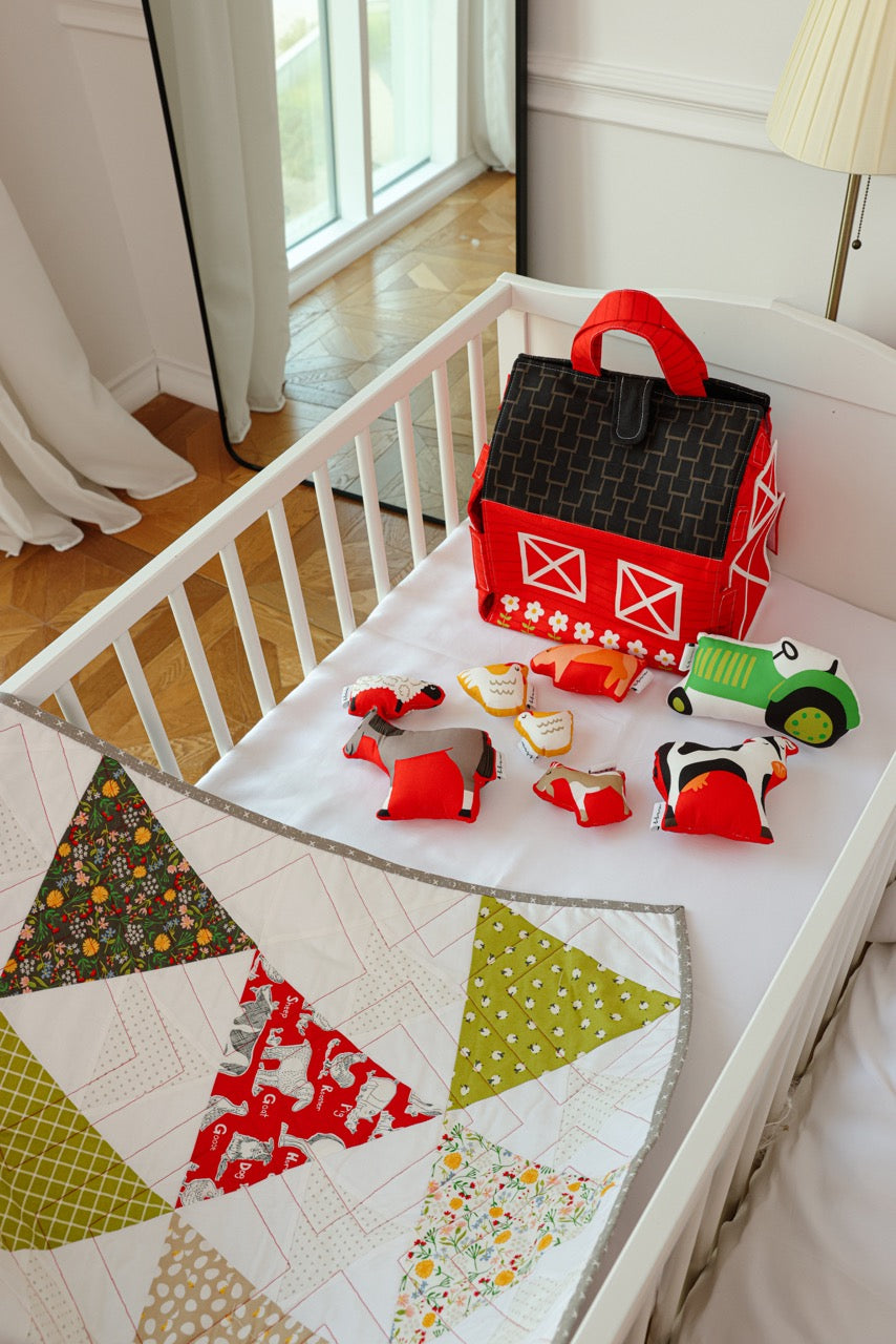 Lap Size Quilt With Toys - Farm House