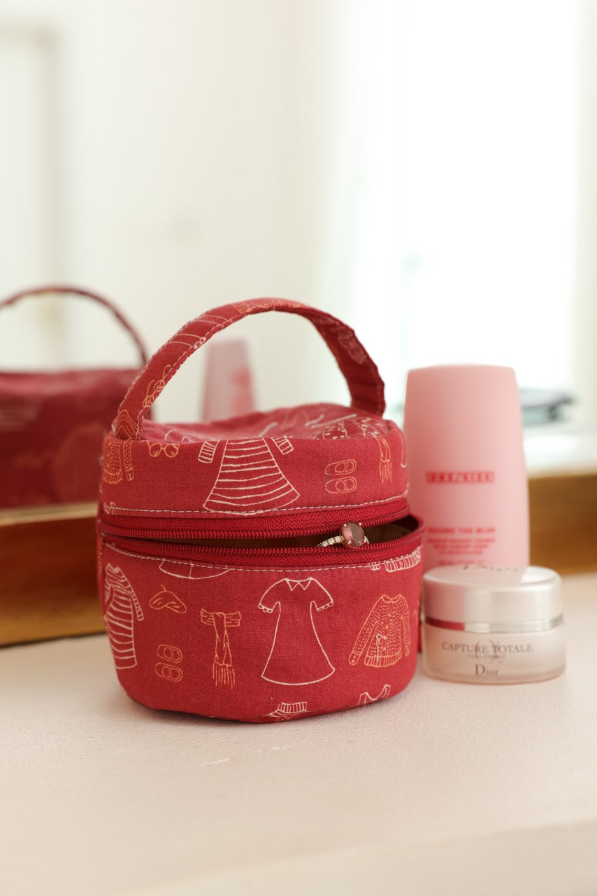 Red Outfits Pouch