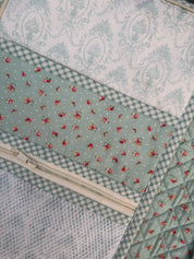 Multi-Pocket Organizer - Floral Blues