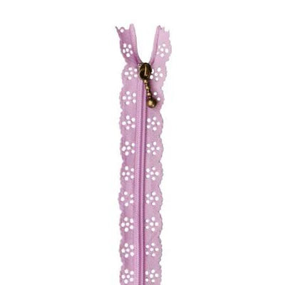 Lace Zipper 14" - Lavender
