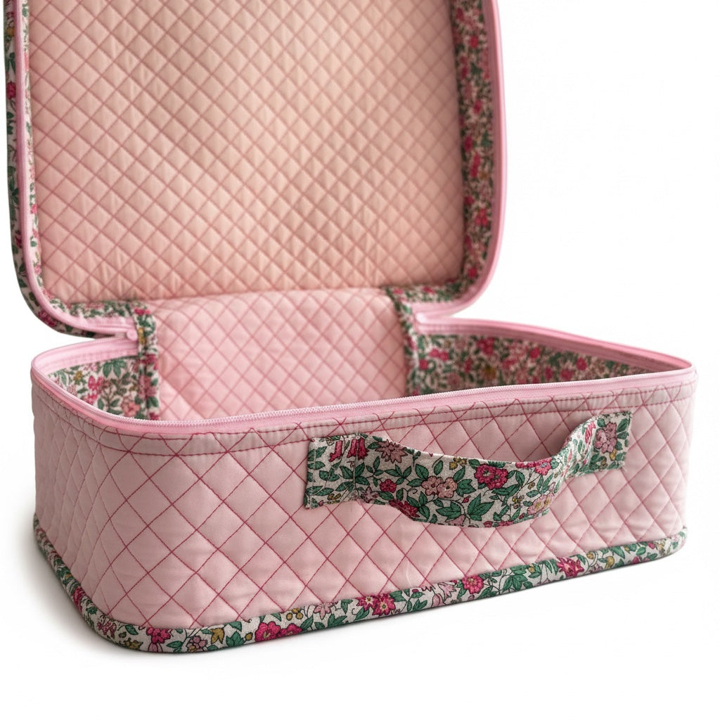Quilted Liberty Everlasting Lunch Box