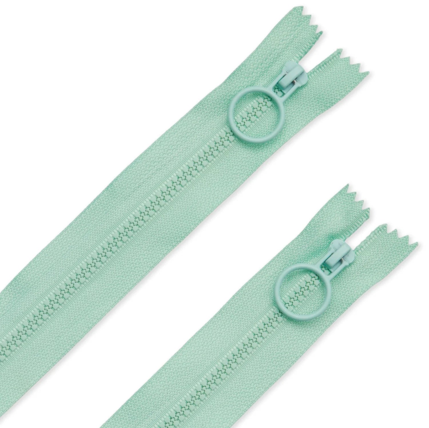 ZW6745_Mint_20in_Mint_Hoop_Pull_Zipper_2_pk_Double_Angle_Close_Up_jpg.webp